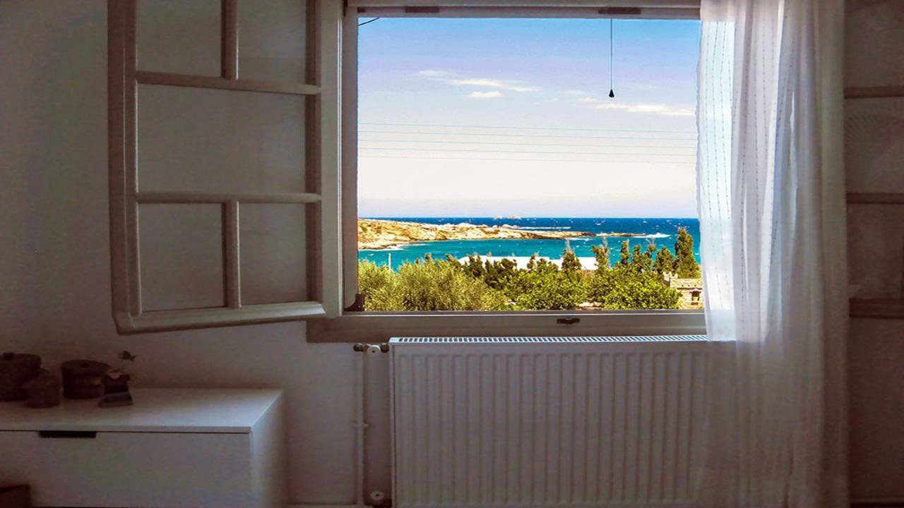 Nesaea Seafront House Villa Parasporos Екстериор снимка